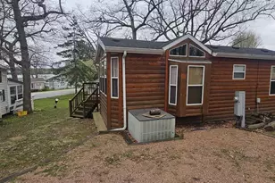 W5229 Surfwood Dr, Elkhorn, WI 53121 - Photo 23