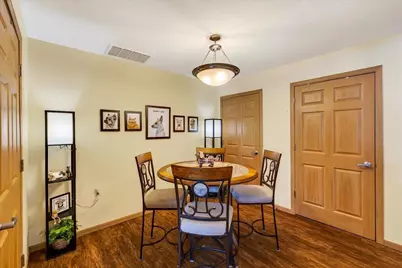 5320 Congress Avenue #4, Madison, WI 53718 - Photo 9
