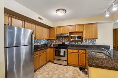 5320 Congress Avenue #4, Madison, WI 53718 - Photo 3