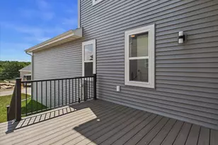 4789 Lacy Rd, Fitchburg, WI 53711 - Photo 9