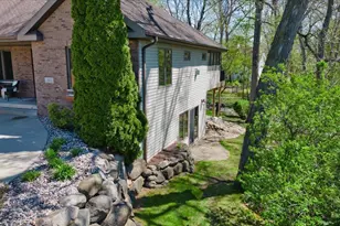 1801 Maplecrest Dr, Verona, WI 53593 - Photo 69