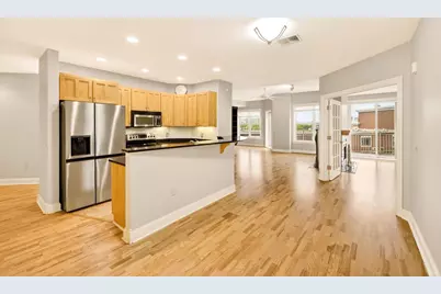 360 W Washington Avenue #415, Madison, WI 53703 - Photo 13