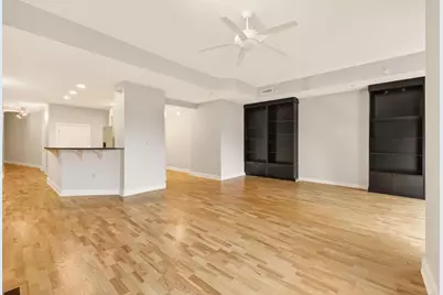 360 W Washington Avenue #415, Madison, WI 53703 - Photo 17