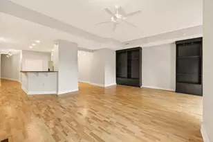 360 W Washington Ave, Madison, WI 53703 - Photo 17