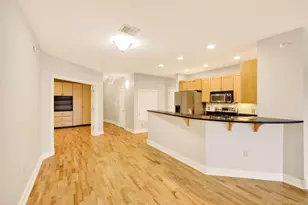 360 Washington Ave, Madison, WI 53703 - Photo 15