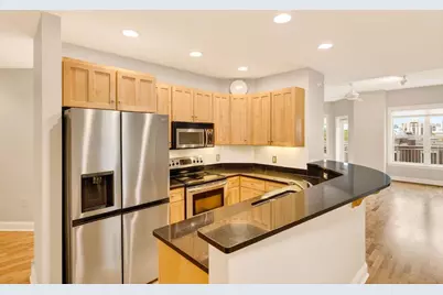 360 Washington Avenue #415, Madison, WI 53703 - Photo 5