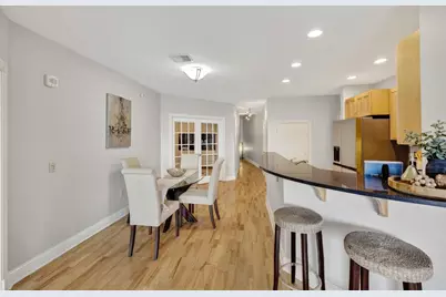 360 W Washington Avenue #415, Madison, WI 53703 - Photo 11