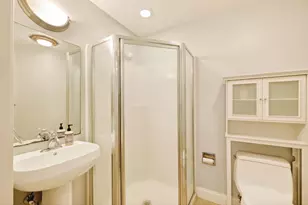 360 Washington Ave, Madison, WI 53703 - Photo 29
