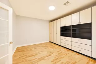 360 W Washington Ave, Madison, WI 53703 - Photo 29