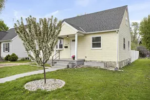 2830 Hoard St, Madison, WI 53704 - Photo 39