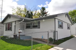 713 Nancy Ln, Madison, WI 53704 - Photo 15