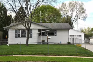713 Nancy Ln, Madison, WI 53704 - Photo 5