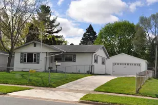 713 Nancy Ln, Madison, WI 53704 - Photo 3