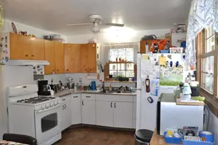 713 Nancy Ln, Madison, WI 53704 - Photo 23