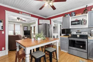 300 Rounsville St, Waupun, WI 53963 - Photo 15