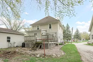 300 Rounsville St, Waupun, WI 53963 - Photo 5