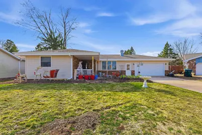 2149 Connies Court, Appleton, WI 54914 - Photo 3