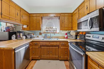 2149 Connies Court, Appleton, WI 54914 - Photo 7