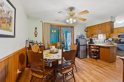 2149 Connies Court, Appleton, WI 54914 - Photo 9