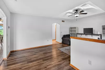 383 Sunnyview Lane, Marshall, WI 53559 - Photo 11