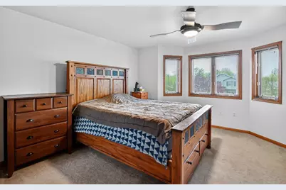 383 Sunnyview Lane, Marshall, WI 53559 - Photo 15