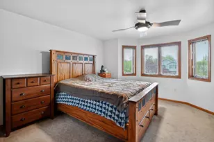 383 Sunnyview Ln, Marshall, WI 53559 - Photo 15
