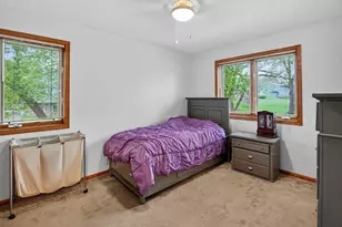 383 Sunnyview Ln, Marshall, WI 53559 - Photo 19
