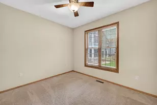 3356 N Stone Creek Cir, Madison, WI 53719 - Photo 19