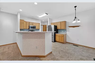 3356 Stone Creek Circle, Madison, WI 53719 - Photo 17
