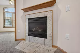 3356 N Stone Creek Cir, Madison, WI 53719 - Photo 7