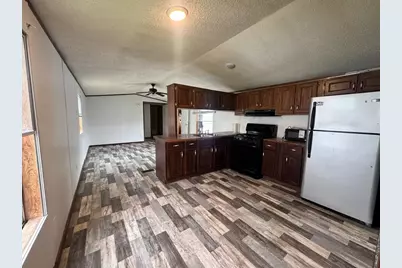 610 Commercial Avenue #603, Wisconsin Dells, WI 53965 - Photo 11