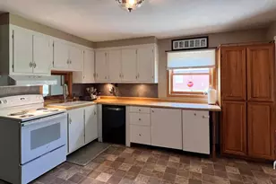 203 Main St, Ridgeway, WI 53582 - Photo 17