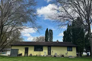 414 Lucille St, Verona, WI 53593 - Photo 69
