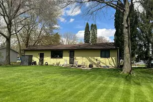 414 Lucille St, Verona, WI 53593 - Photo 73
