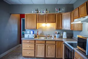 327 2nd Main St, Elroy, WI 53929 - Photo 7