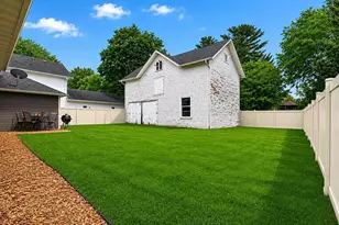 805 1st Center Ave, Brodhead, WI 53520 - Photo 35