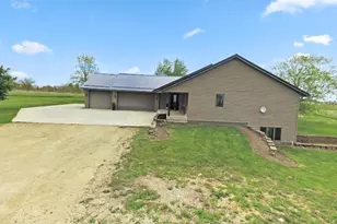 W5493 Center Rd, Monroe, WI 53566 - Photo 81
