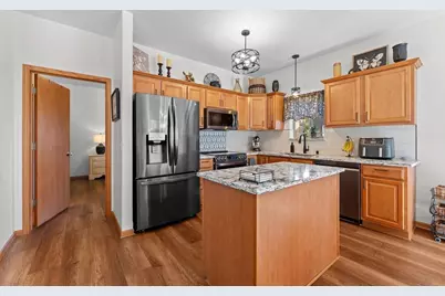 433 14th Avenue, Baraboo, WI 53913 - Photo 9