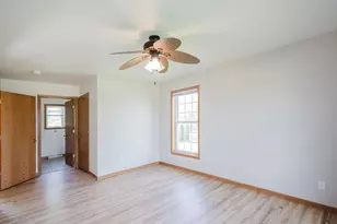 905 Heather Ln, Platteville,  53818 - Photo 13