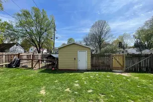 408 7th St, Baraboo, WI 53913 - Photo 29