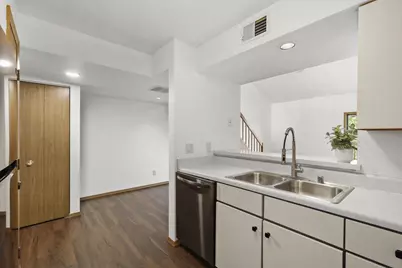 1037 Sunnyvale Lane #C, Madison, WI 53713 - Photo 11