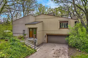 10671 W Oak Ridge Rd, Janesville, WI 53536 - Photo 3