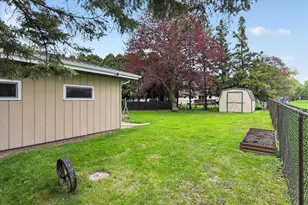 300 Prairie Ave, Lake Mills, WI 53551 - Photo 69