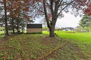 300 Prairie Ave, Lake Mills, WI 53551 - Photo 75