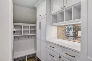3 Cambridge Rd, Madison, WI 53704 - Photo 19