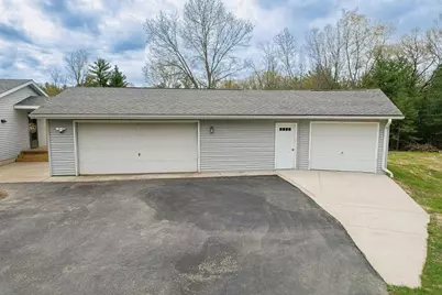 3392 W 3rd Lane, Oxford, WI 53952 - Photo 3