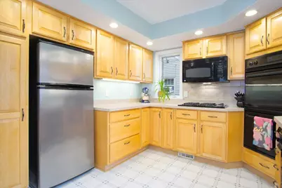 238 Kensington Drive, Madison, WI 53704 - Photo 13