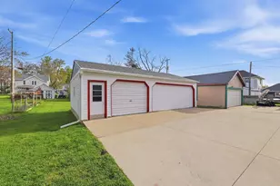 546 Main St, Waupun, WI 53963 - Photo 29