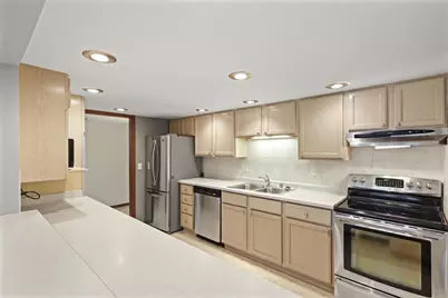 325 Yellowstone Drive #223, Madison, WI 53705 - Photo 13