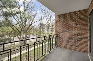 325 S Yellowstone Dr, Madison, WI 53705 - Photo 7